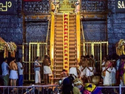 A girl collapsed in the queue line at Sabarimala temple.