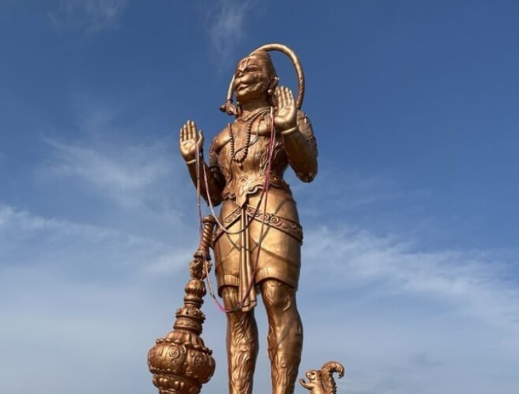 carlos turcios comments on hanuman statue