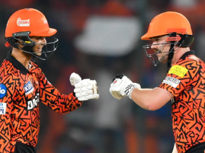 Head and Abhishek Sharma Jodi