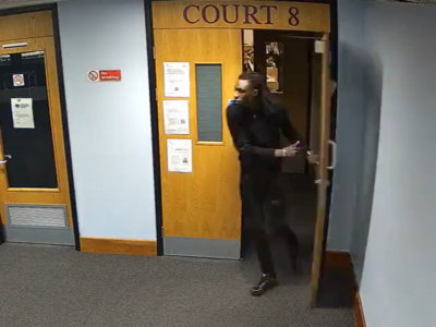 accused escapes from court