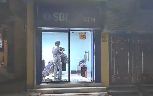 salon in atm