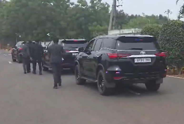 ap ministers convoy